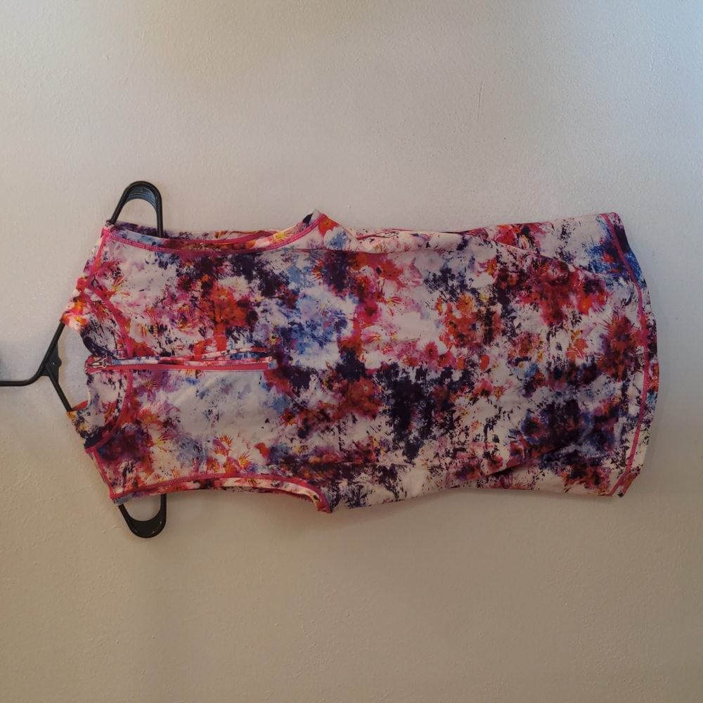 Athleta workout zip tank top size large